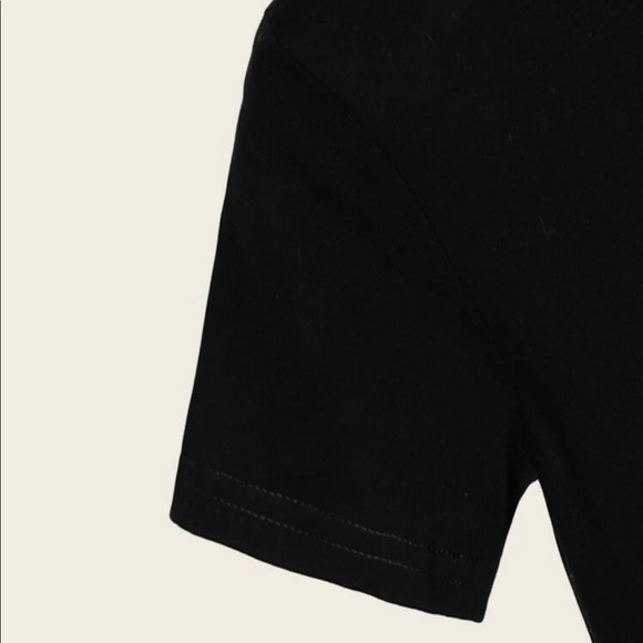 ❤️ 🆕 Love T-Shirt with a Heart - Picture 3 of 6